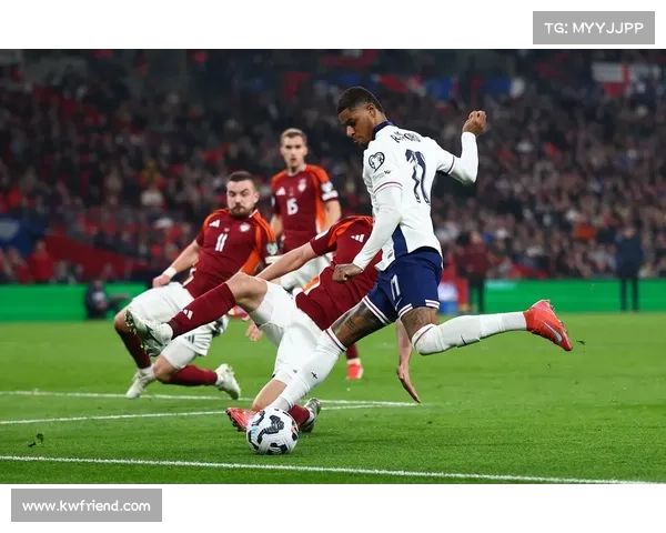 拉脱维亚主帅避谈未来去向称全力备战英格兰专注球队表现